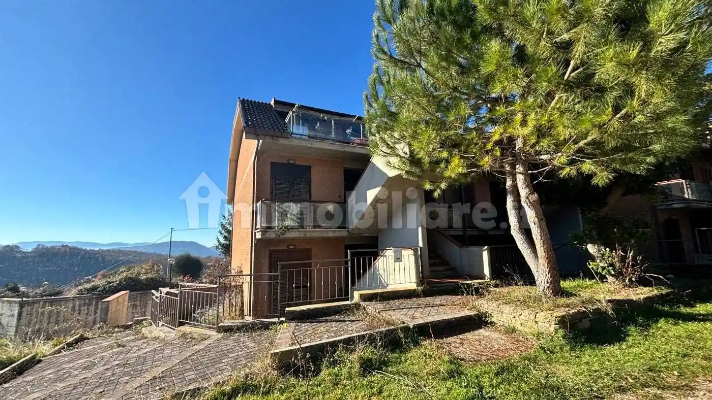 Appartamento in vendita a Torre Cajetani