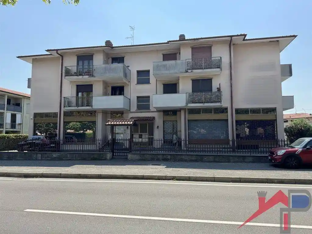 Appartamento in vendita a Sotto il Monte Giovanni XXIII