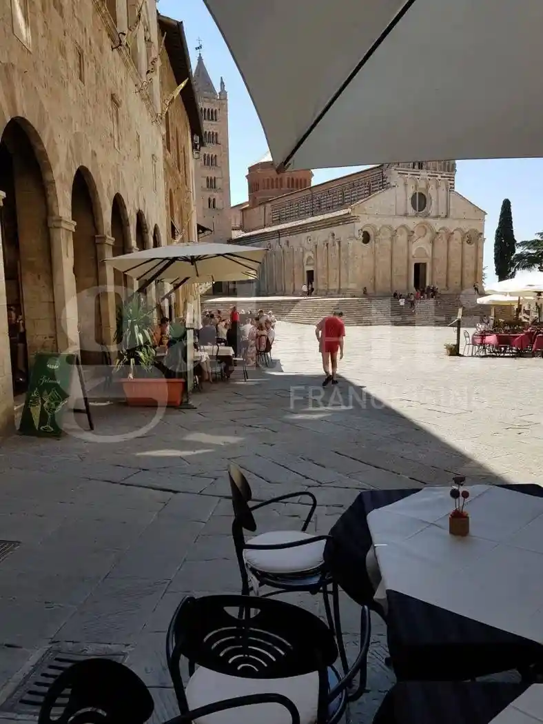 Palazzo - Edificio in vendita a Massa Marittima