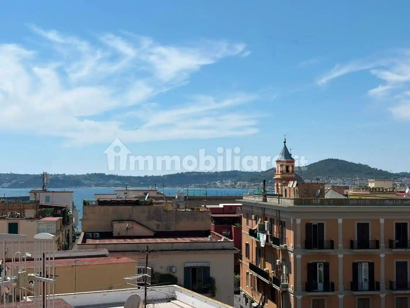 Appartamento in affitto a Pozzuoli