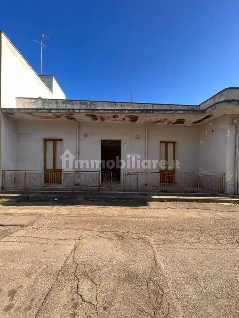Appartamento in vendita a Guagnano