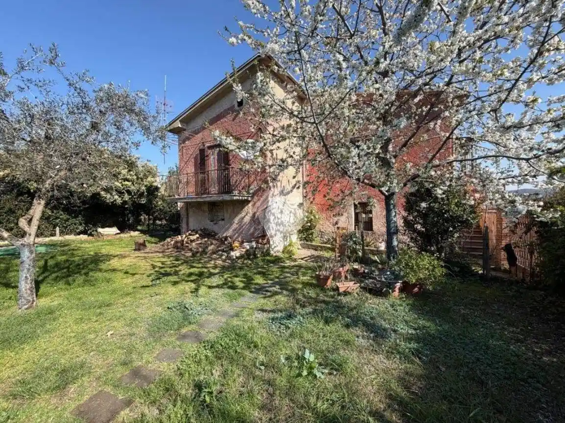 Casa indipendente in vendita a Nerola