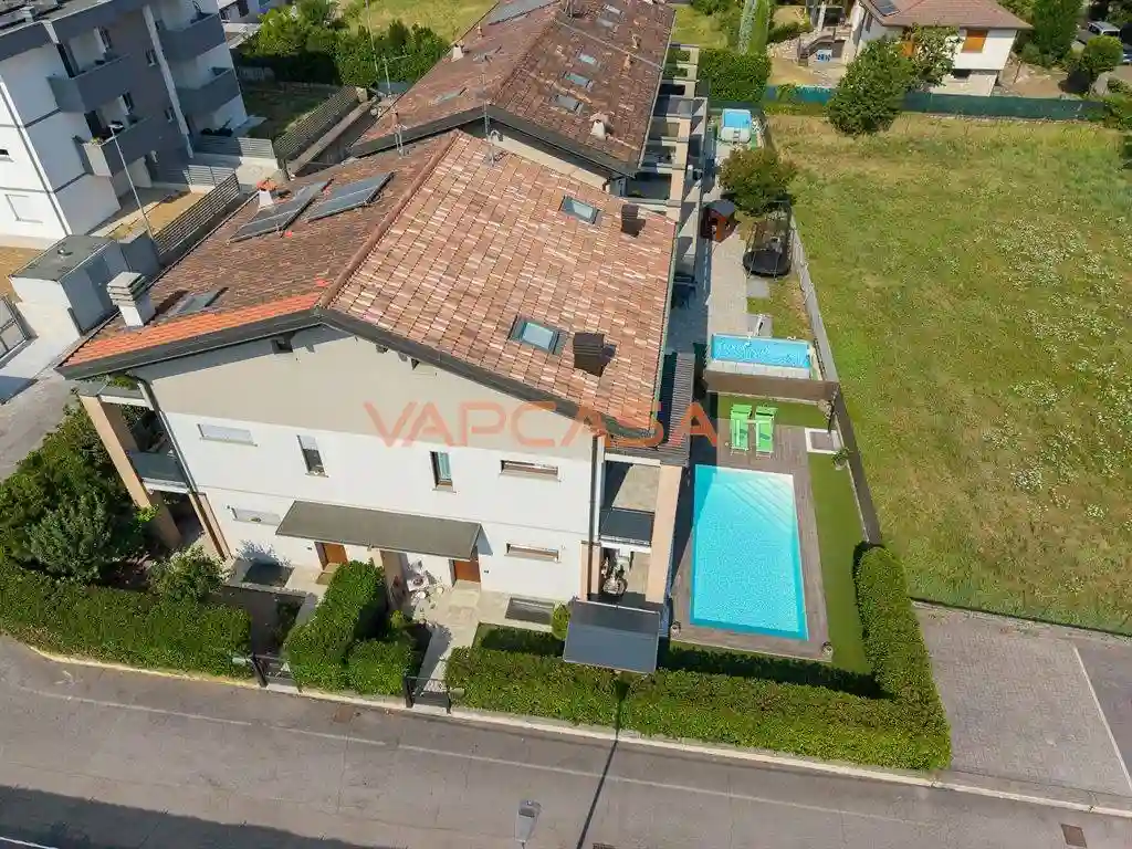 Villa - foto 3