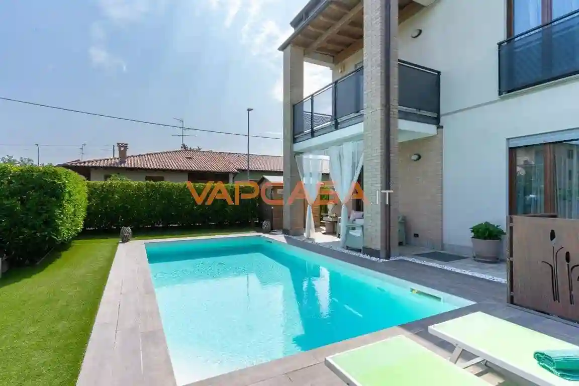Villa - foto 4