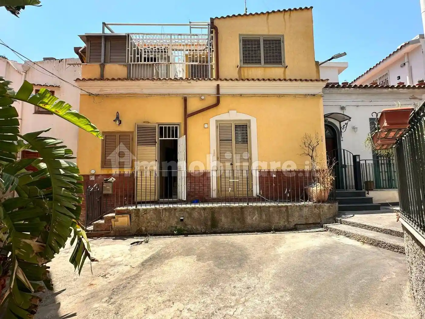 Casa indipendente in vendita a Aci Castello