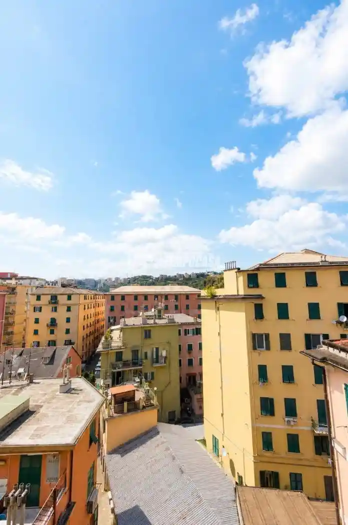 Appartamento in vendita a Genova