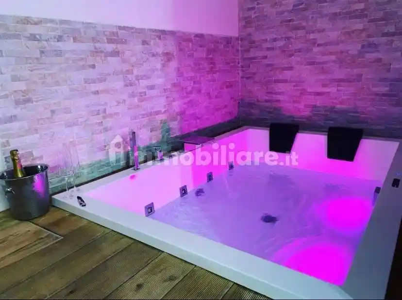 Casa indipendente in vendita a Bari