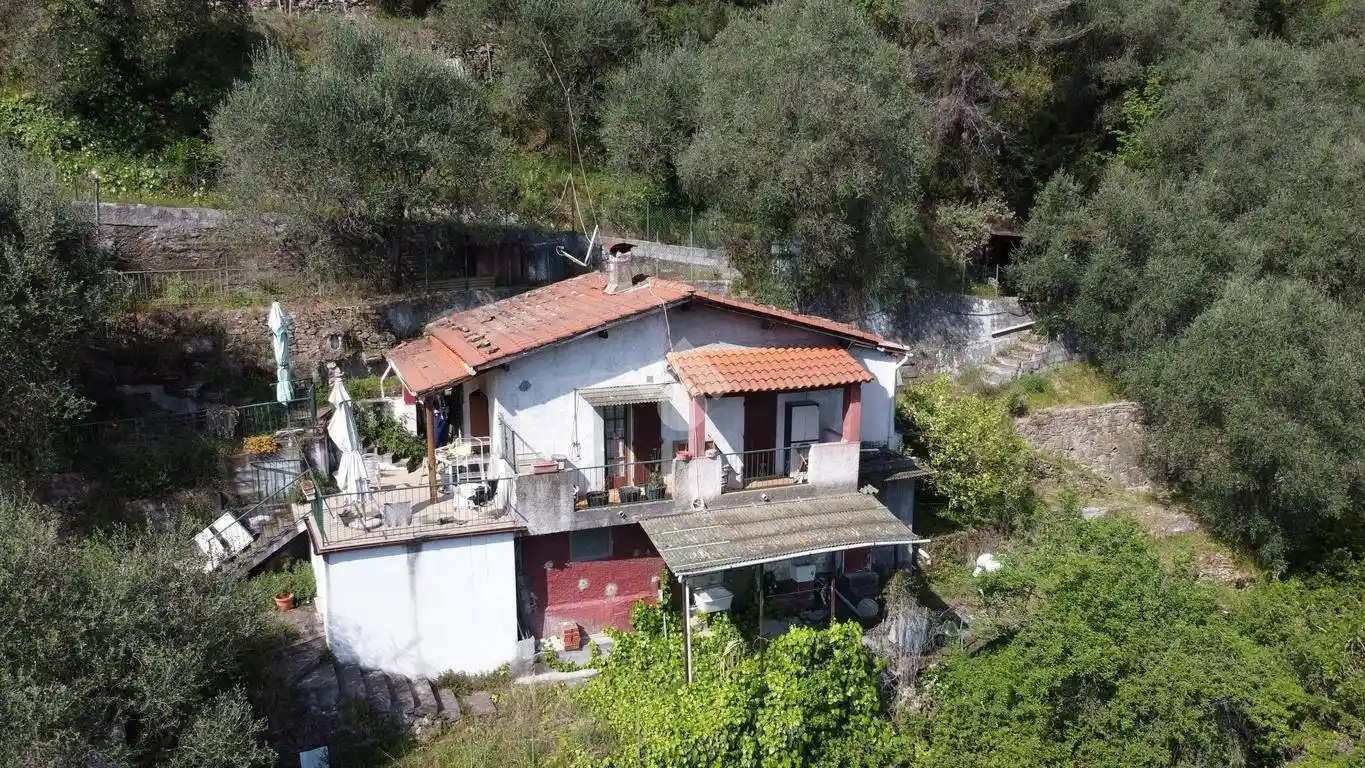 Rustico - Casale in vendita a Camporosso