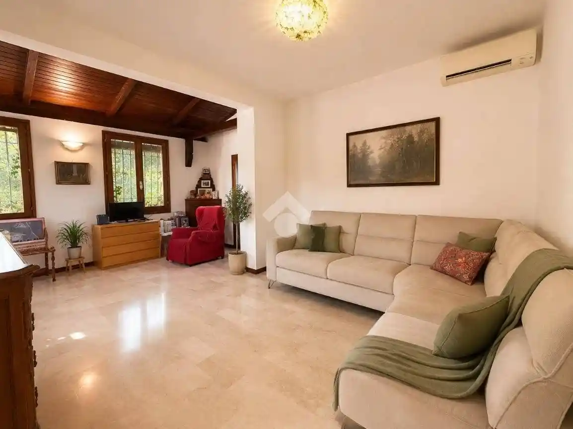 Villa in vendita a Dalmine