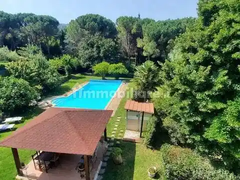 Villa in vendita a Perugia