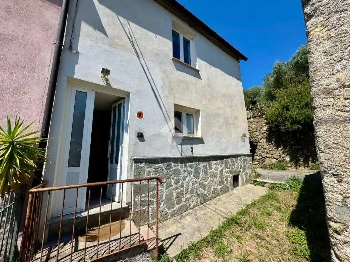Appartamento in vendita a Quiliano
