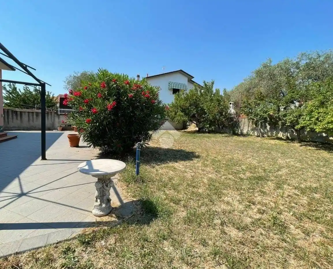 Casa indipendente in vendita a Fosdinovo