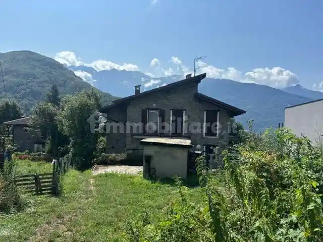 Villa in vendita a Dazio