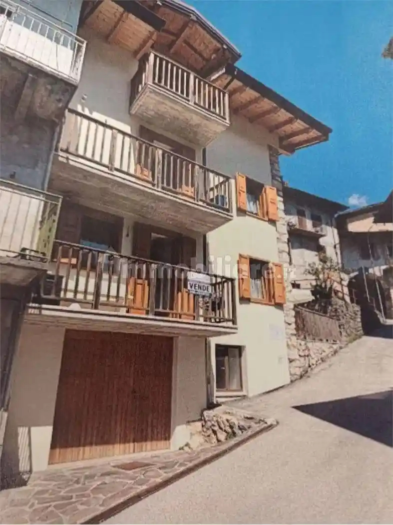 Appartamento in vendita a Terragnolo