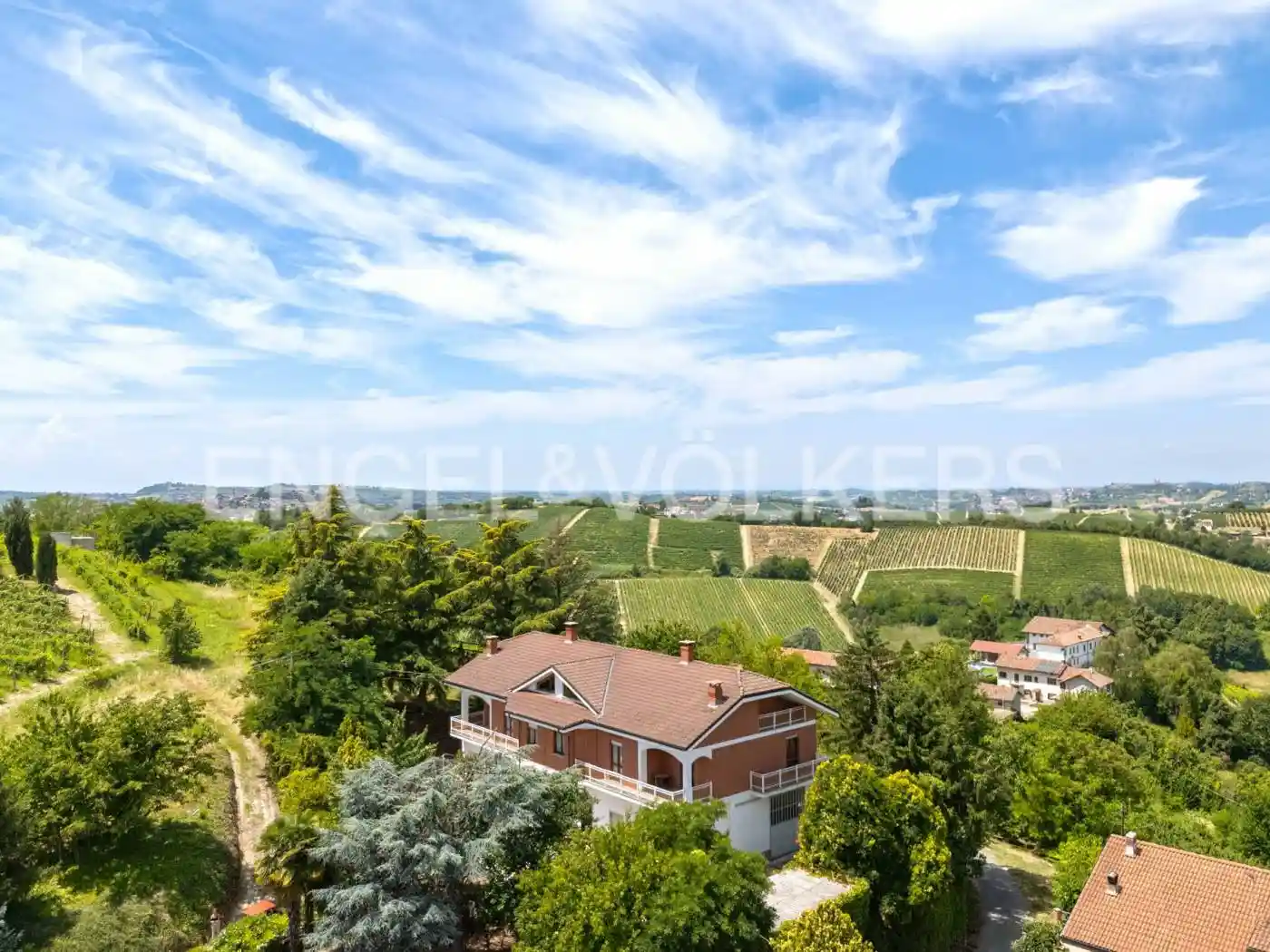 Villa in vendita a Castelnuovo Calcea