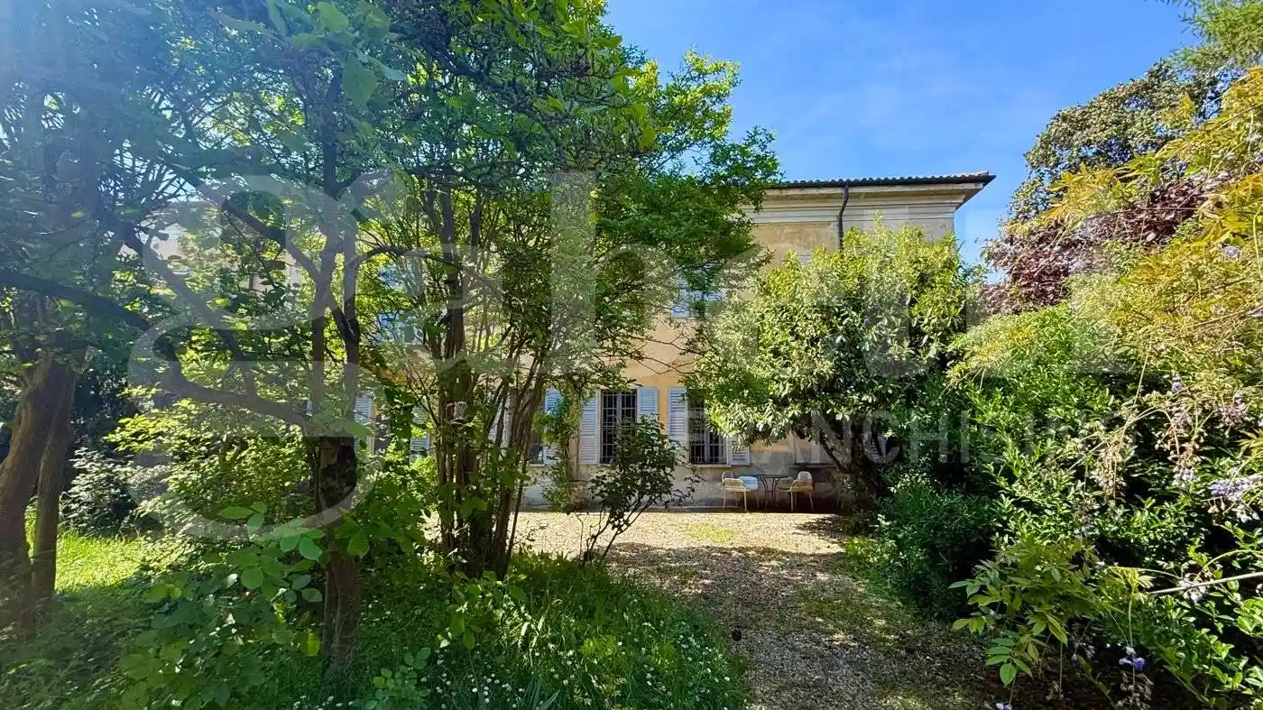 Villa in vendita a Lomello
