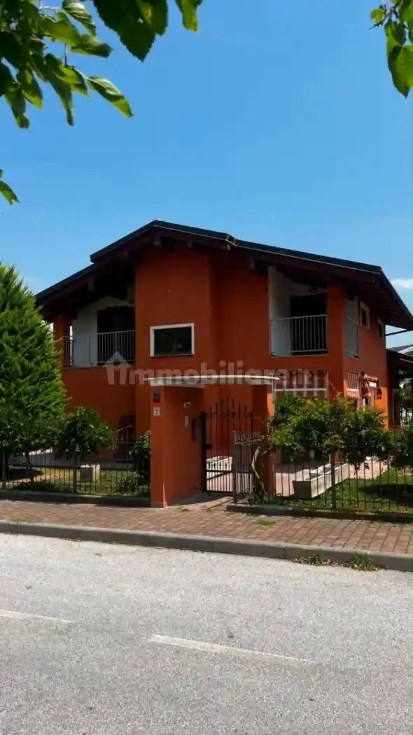 Villa in vendita a Vignolo