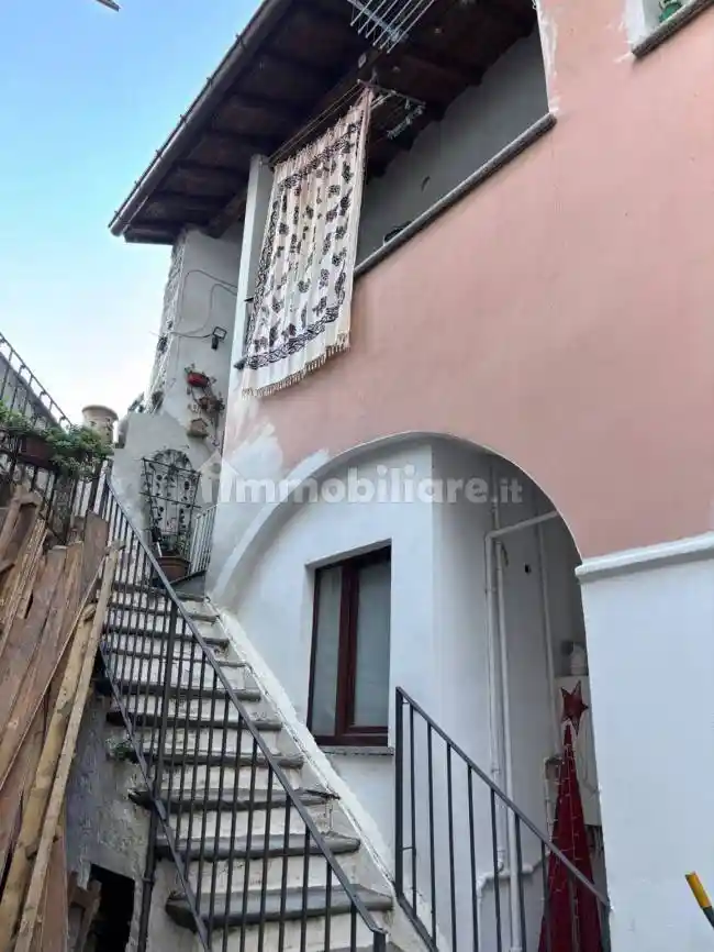 Appartamento in vendita a Porto Ceresio