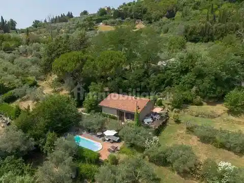 Villa in vendita a Volterra