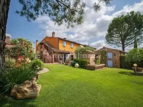 Rustico - Casale in vendita a Gambassi Terme