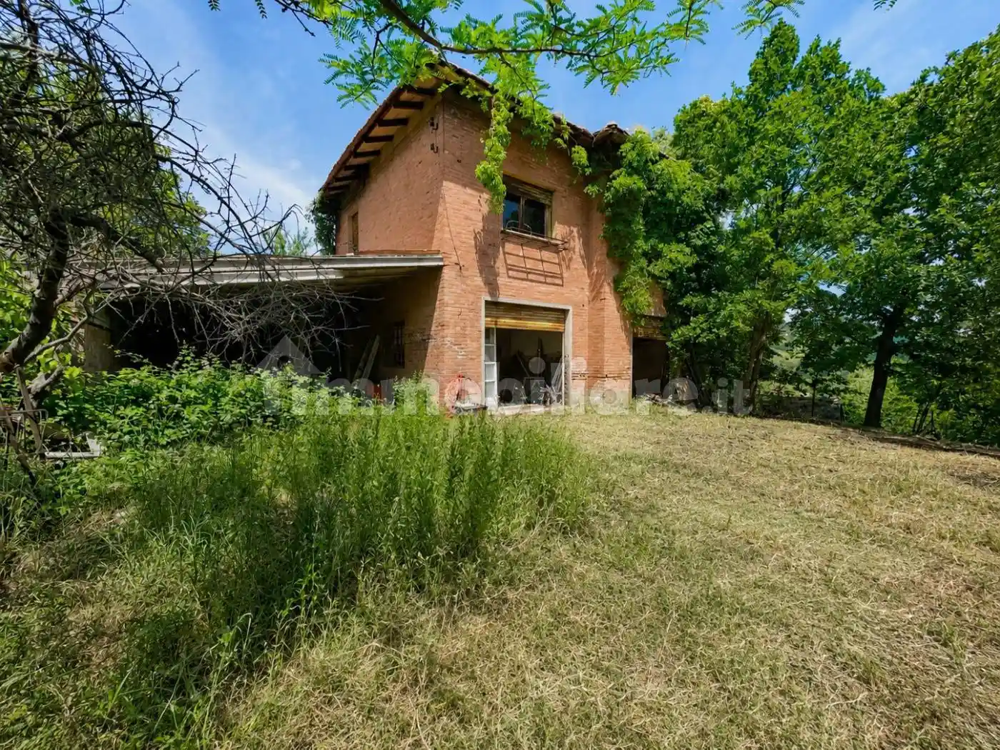 Villa in vendita a Pianoro
