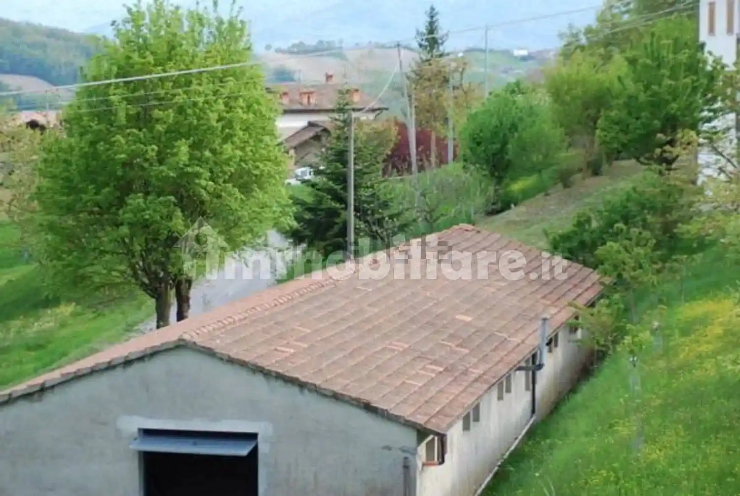 Villa in vendita a Castelnovo Ne' Monti
