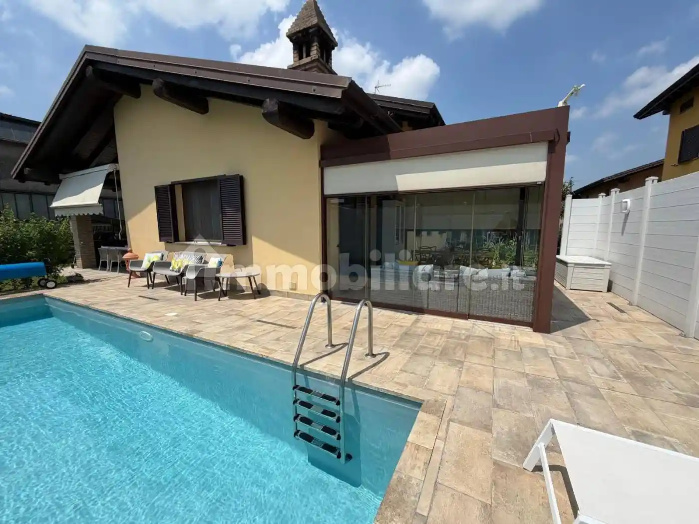 Villa in vendita a Castello d'Agogna