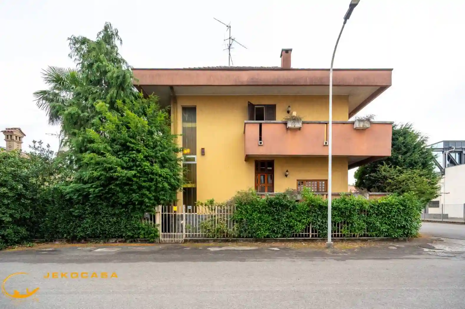 Villa - foto 2