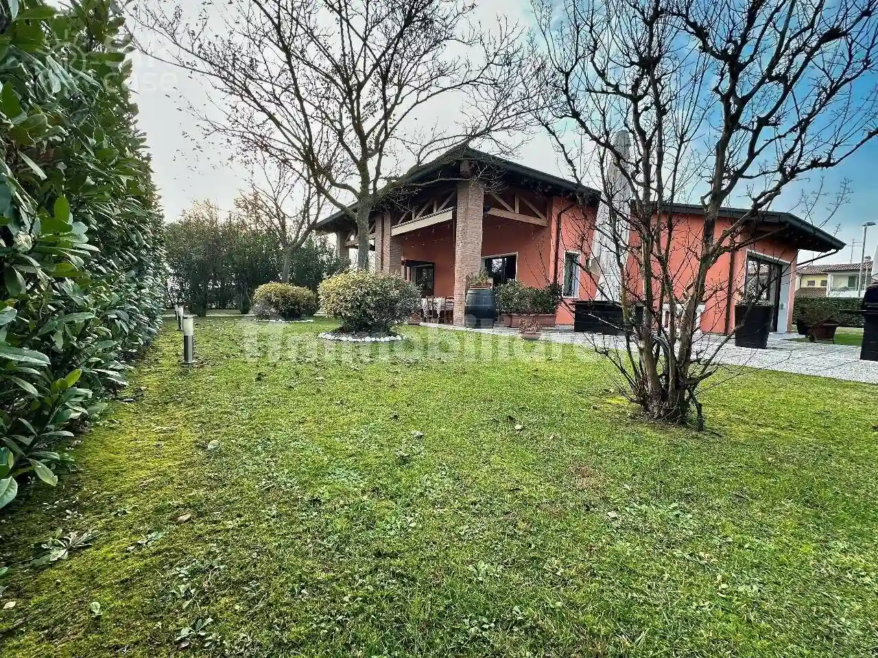 Villa - foto 5