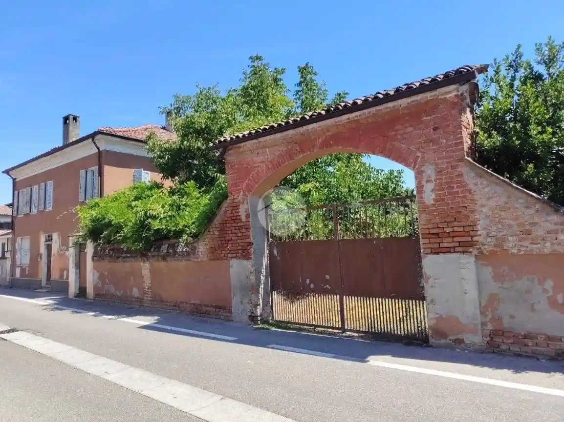 Casa indipendente in vendita a Suardi