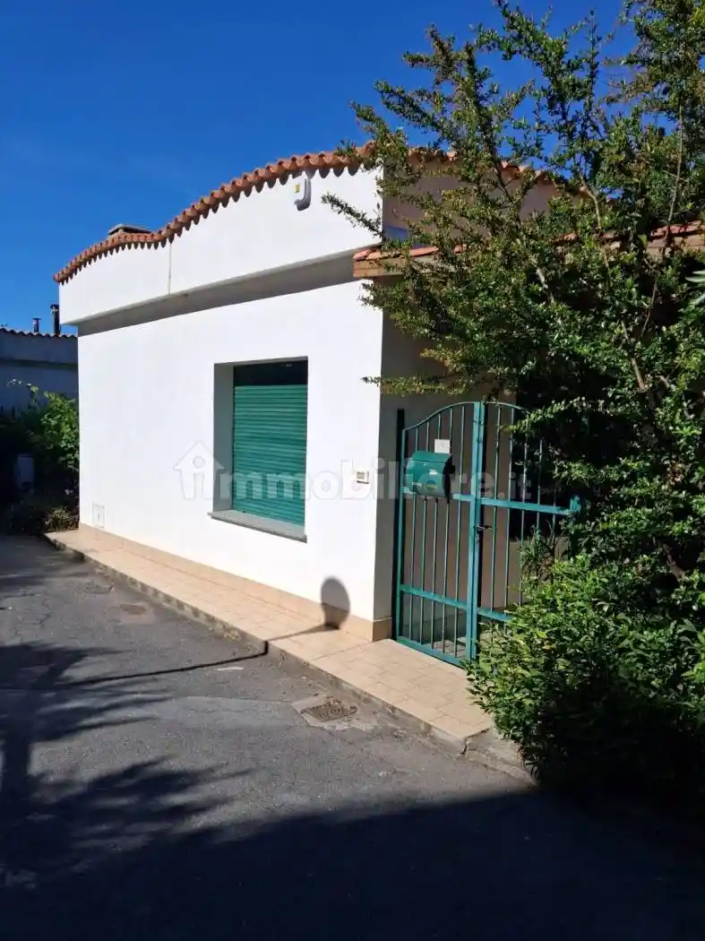 Casa indipendente in vendita a Pietra Ligure