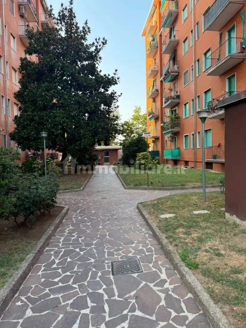 Appartamento in vendita a Baranzate