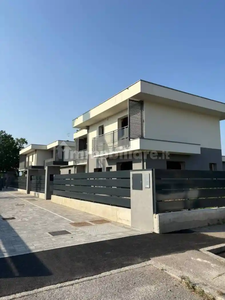 Appartamento in vendita a Urgnano