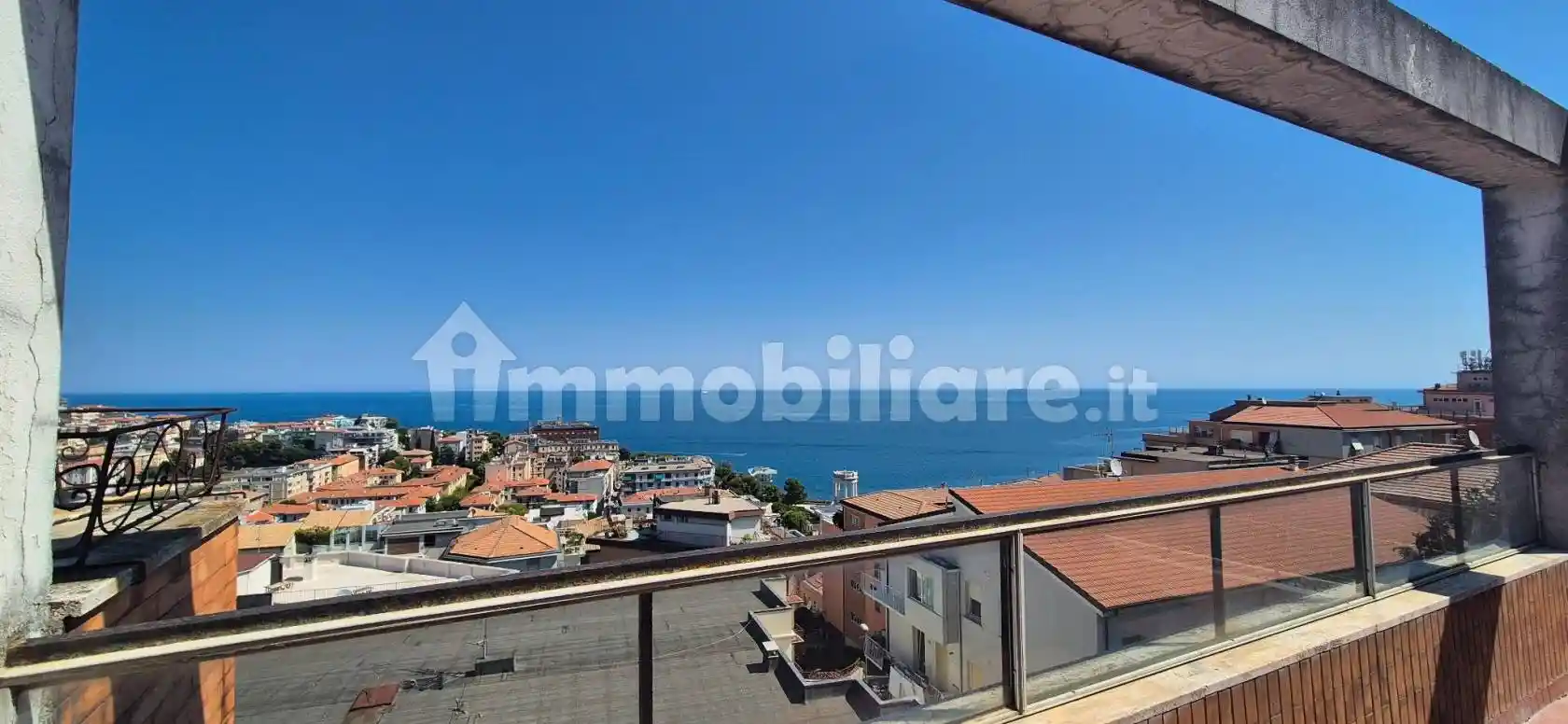 Attico - Mansarda in vendita a Ancona
