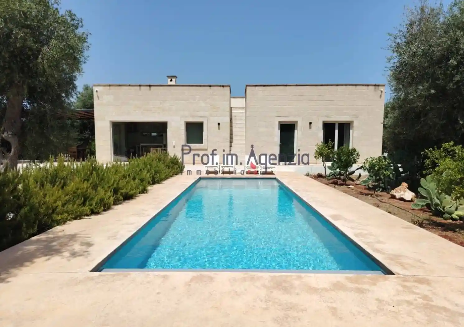 Villa in vendita a Carovigno