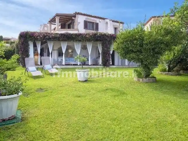 Villa in vendita a Arzachena