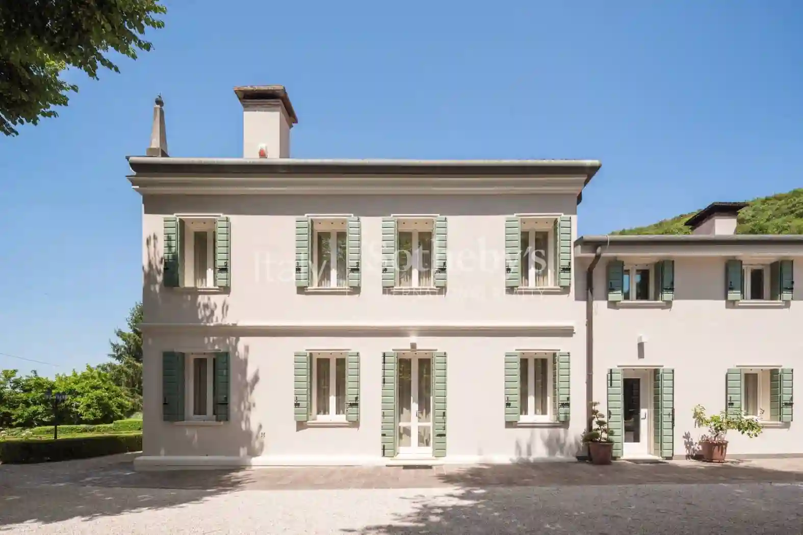 Villa - foto 2