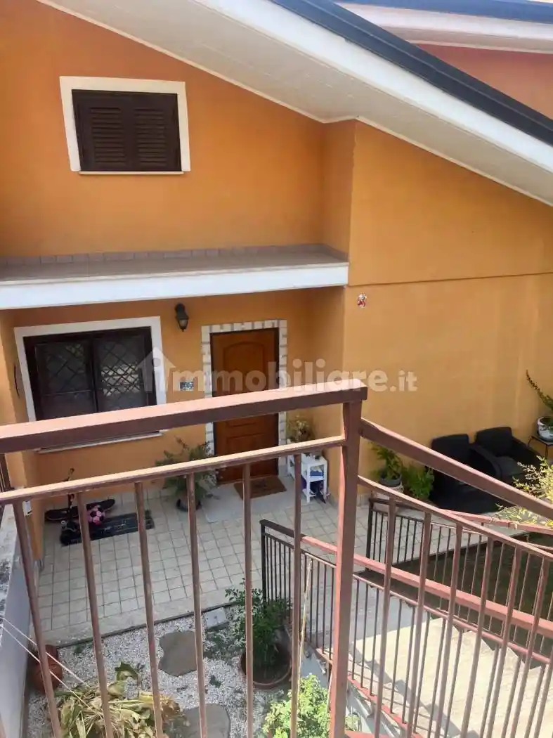 Villa in vendita a Guidonia Montecelio