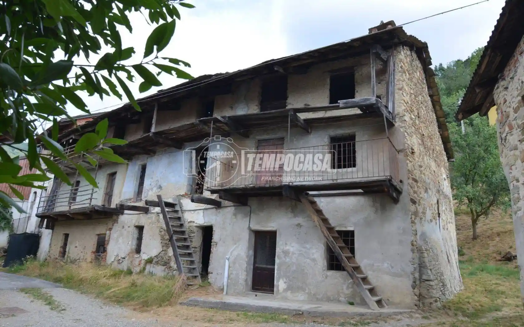 Casa indipendente in vendita a Rocca Canavese