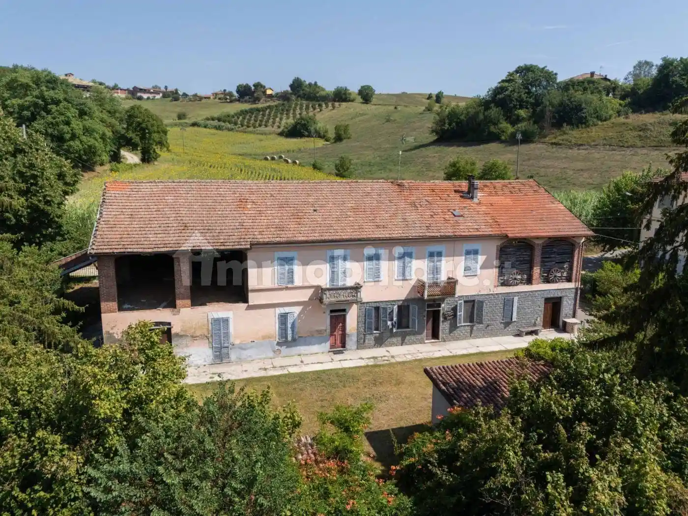 Rustico - Casale in vendita a Castell'Alfero