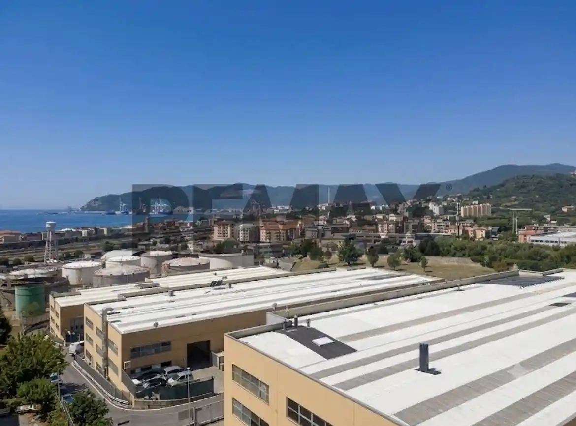 Appartamento in vendita a Savona