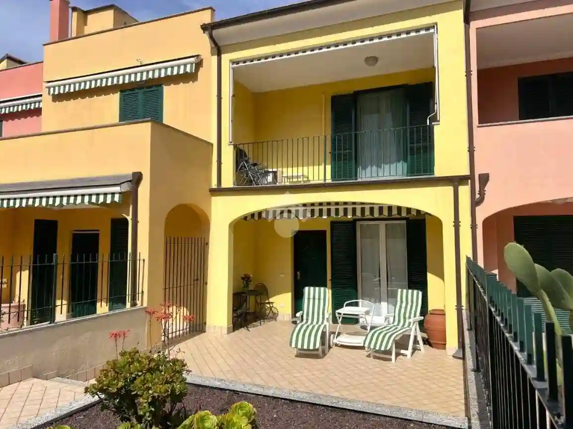 Villetta a schiera - foto 2