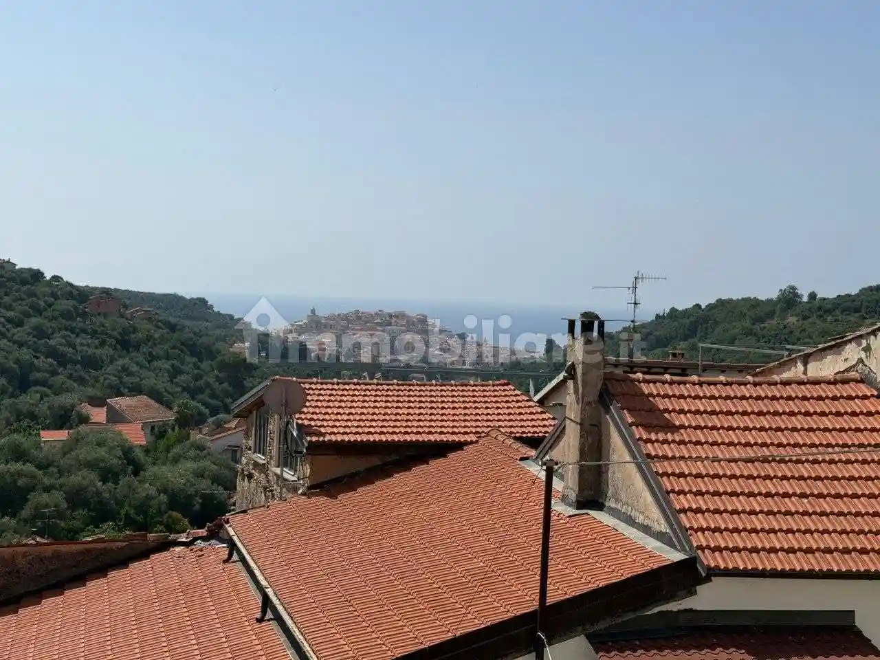 Appartamento in affitto a Imperia
