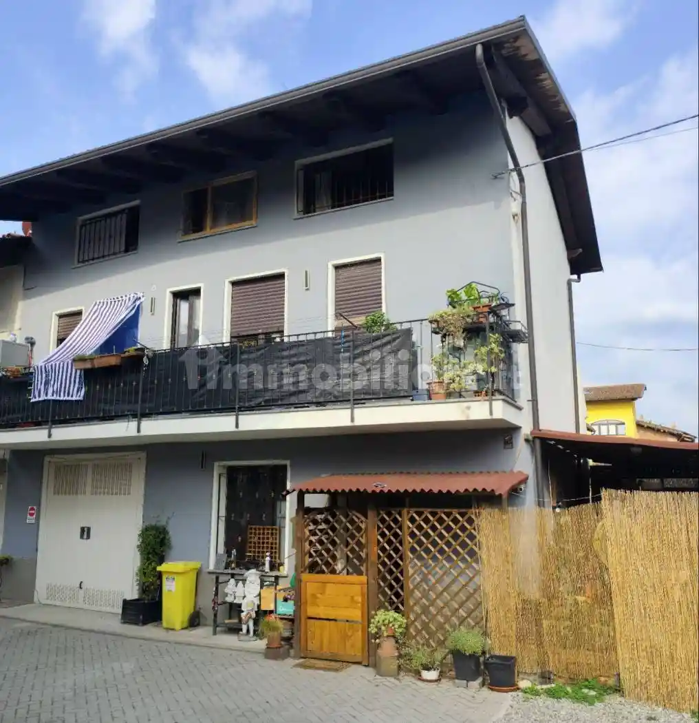 Rustico - Casale in vendita a Bairo