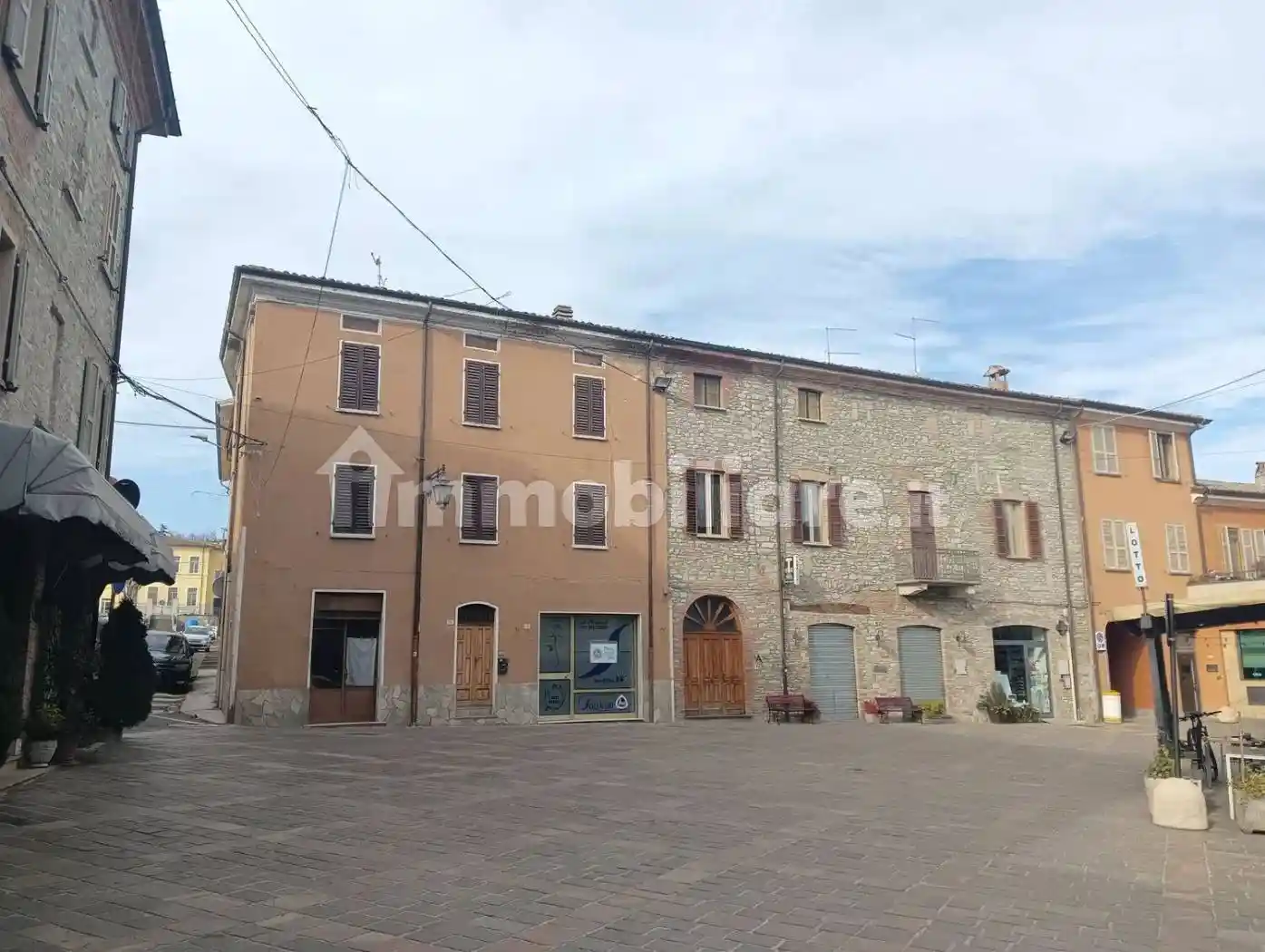 Villa in vendita a Alta Val Tidone