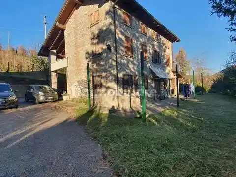 Rustico - Casale in vendita a Alta Val Tidone