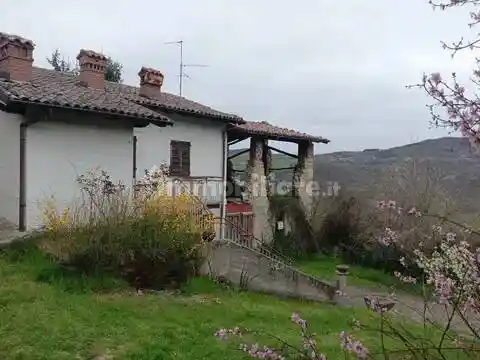 Villa in vendita a Romagnese