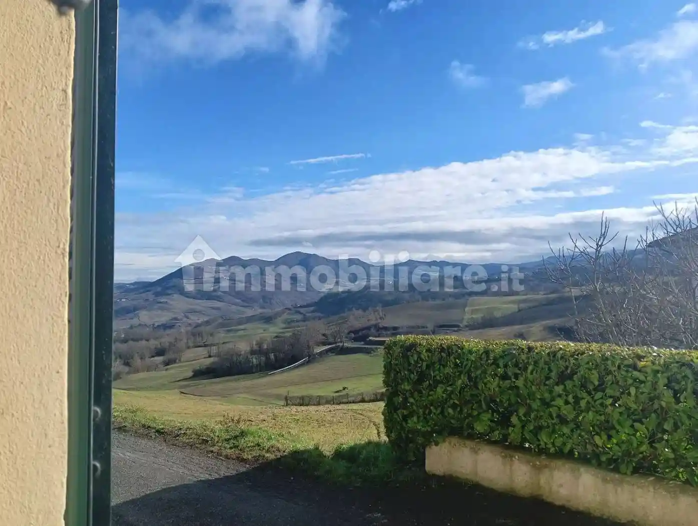 Villa in vendita a Alta Val Tidone