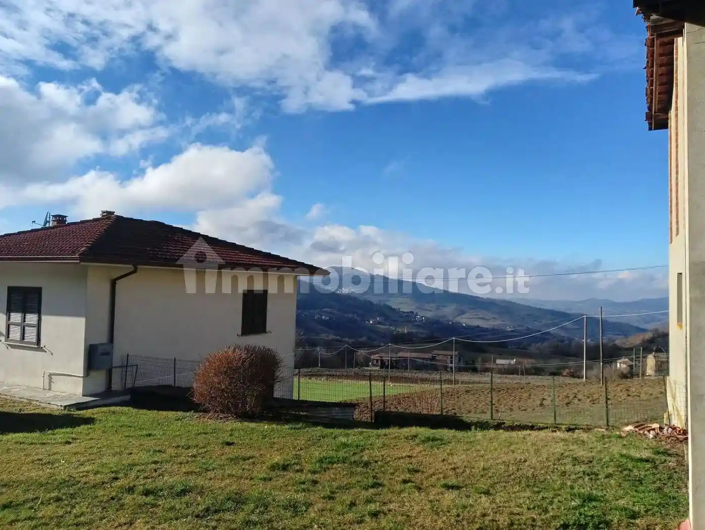 Villa in vendita a Alta Val Tidone