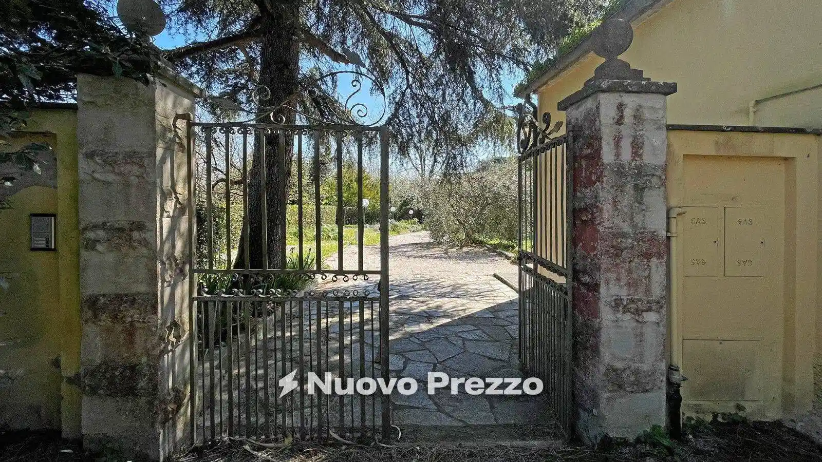 Villa in vendita a Crespina e Lorenzana